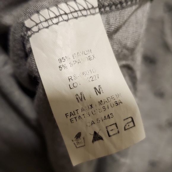 ☆ 3/35$ | REBEL SUGAR | Cat Print loose Tee in Size Medium - Picture 5 of 5